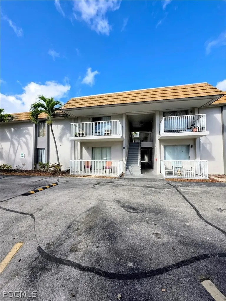 1830 Maravilla Avenue Fort Myers FL 33901