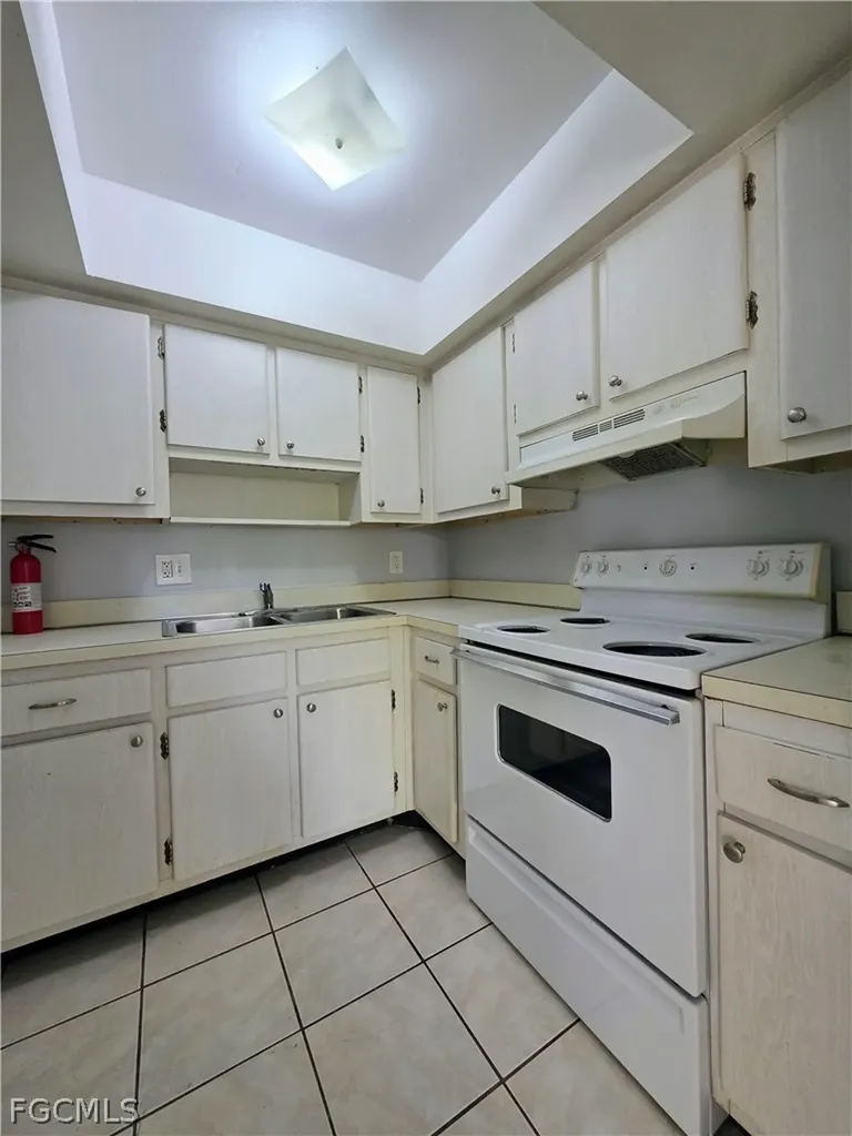 1830 Maravilla Avenue Fort Myers FL 33901
