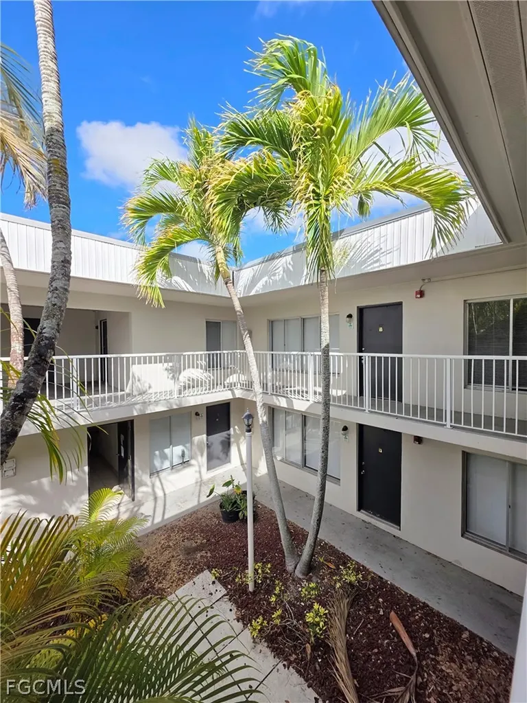 1830 Maravilla Avenue Fort Myers FL 33901