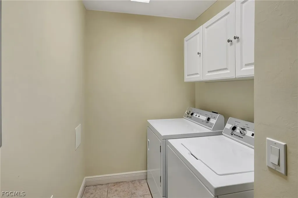 1500 SW 50th Street Cape Coral FL 33914