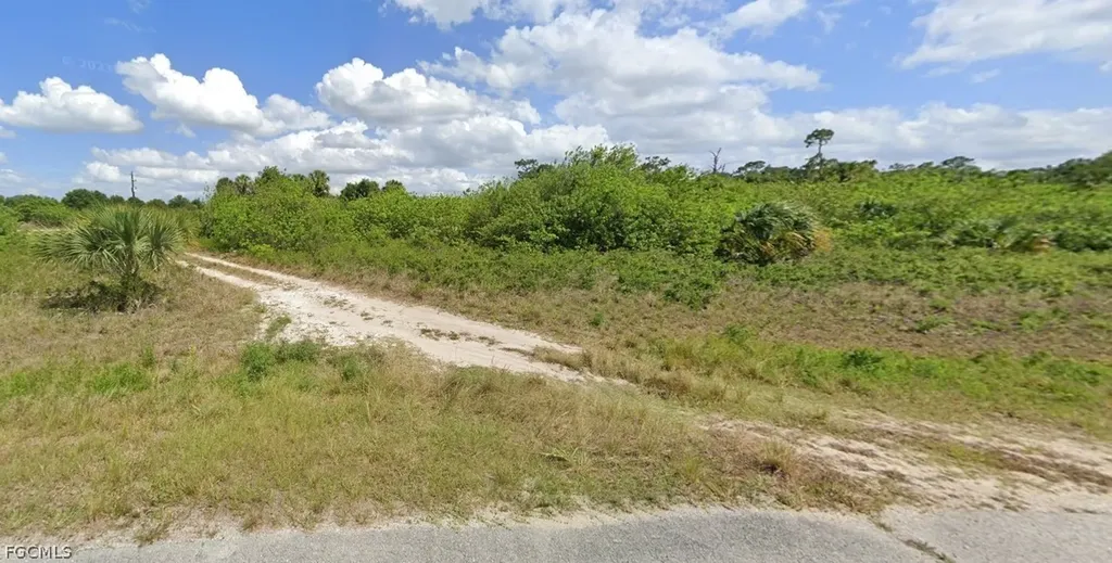 523 Independence Drive Labelle FL 33935