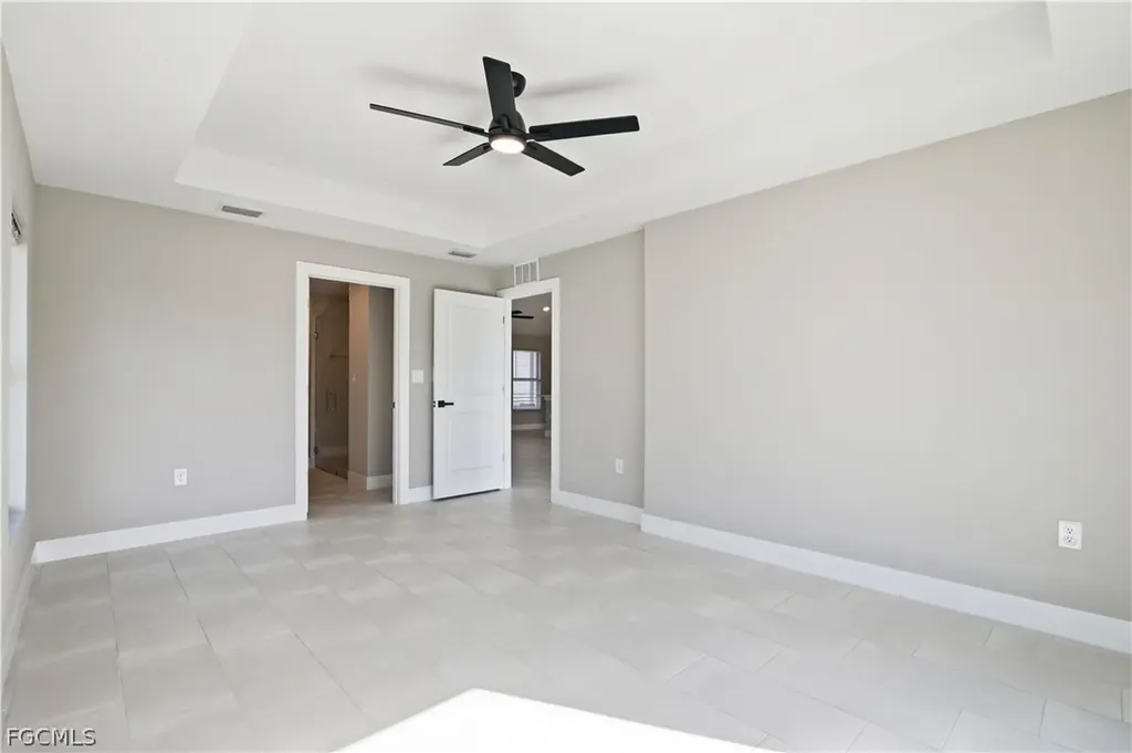 1818 NE 10th Place Cape Coral FL 33909