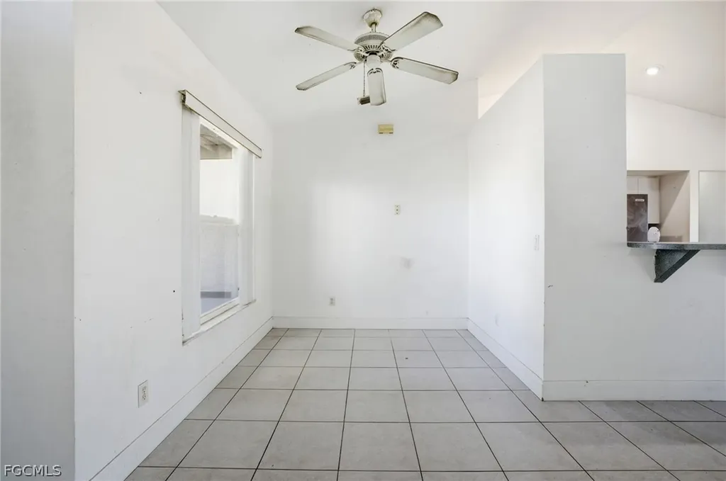 1504 NE 2nd Terrace Cape Coral FL 33909