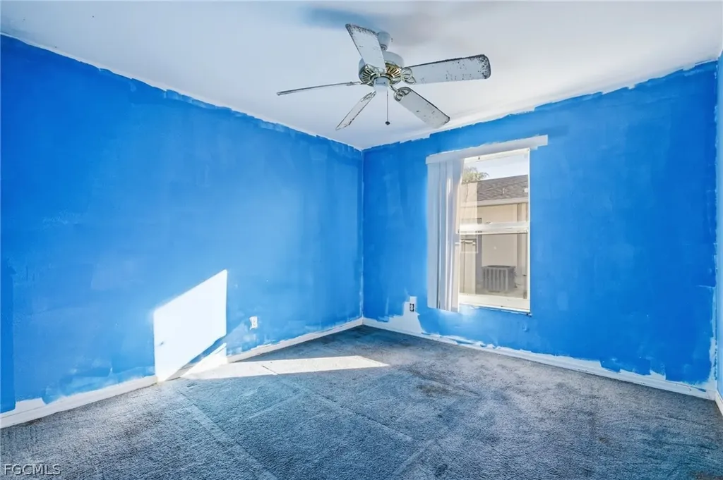 1504 NE 2nd Terrace Cape Coral FL 33909