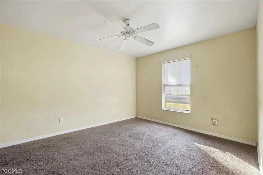 1504 NE 2nd Terrace Cape Coral FL 33909