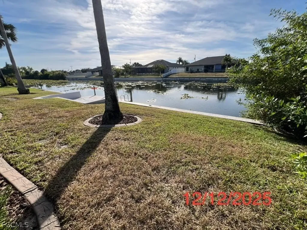 1504 NE 2nd Terrace Cape Coral FL 33909