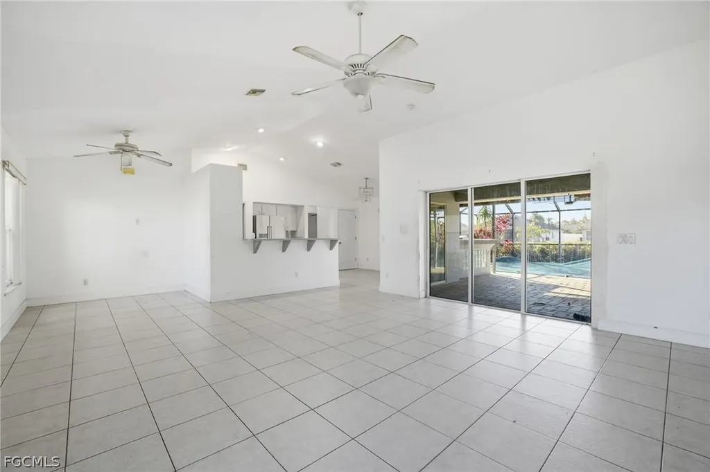 1504 NE 2nd Terrace Cape Coral FL 33909