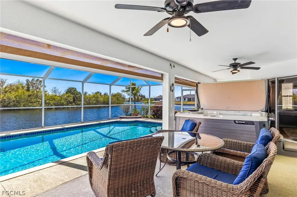 905 NW 28th Place Cape Coral FL 33993