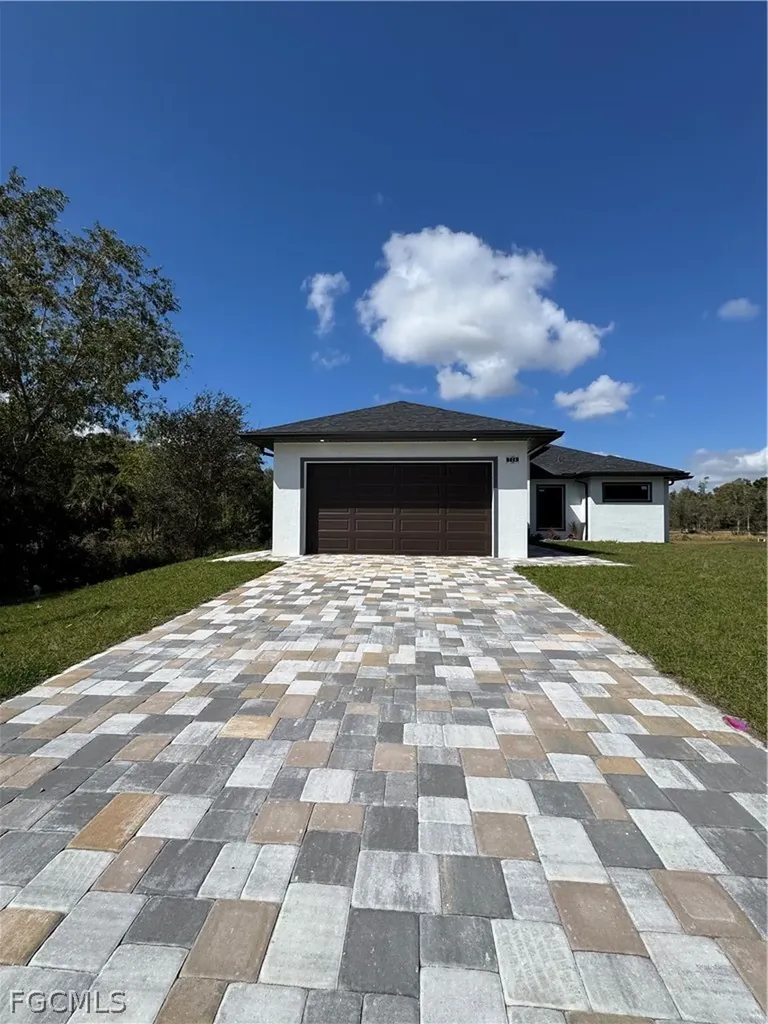 724 Kari Circle Lehigh Acres FL 33974