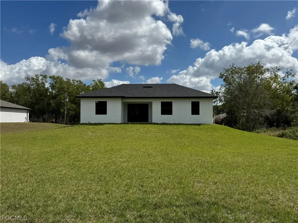 724 Kari Circle Lehigh Acres FL 33974