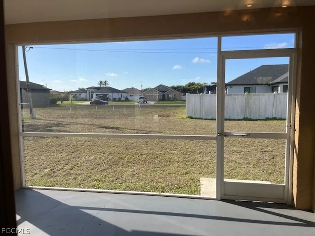 1316 Gleason Parkway Cape Coral FL 33914