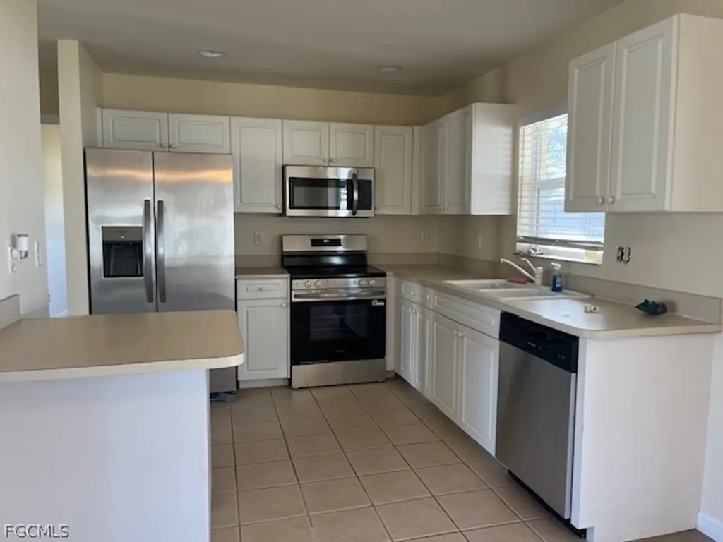 1316 Gleason Parkway Cape Coral FL 33914