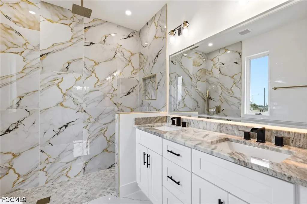3004 Iris Circle Labelle FL 33935