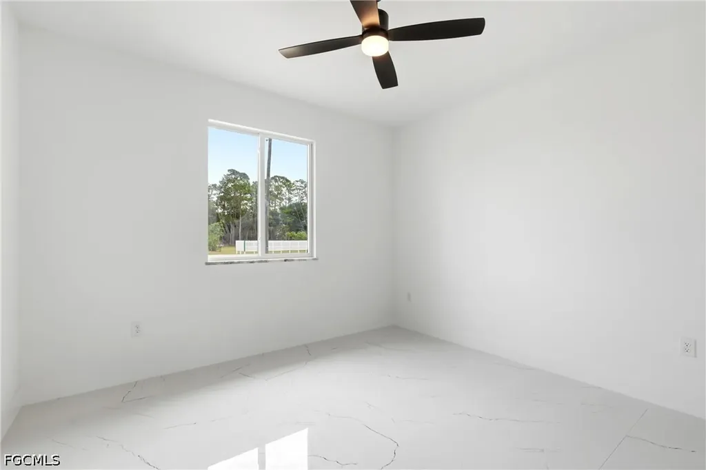 3004 Iris Circle Labelle FL 33935