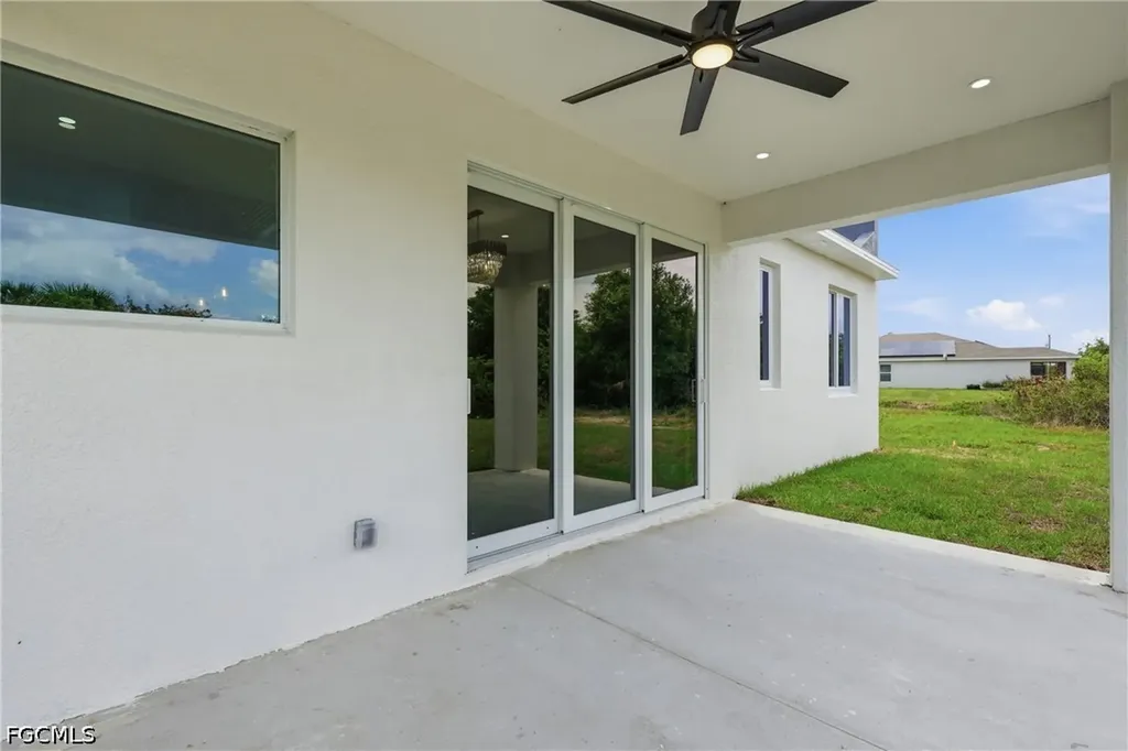 3004 Iris Circle Labelle FL 33935