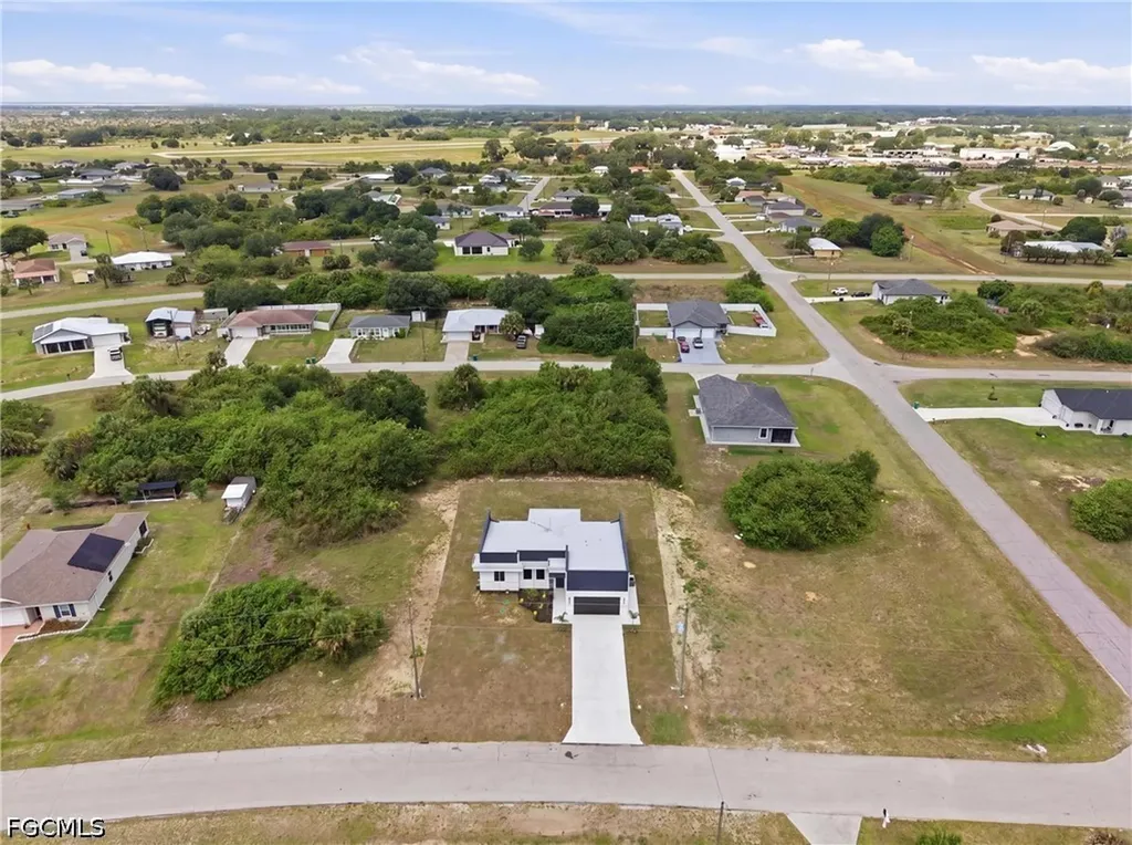 3004 Iris Circle Labelle FL 33935