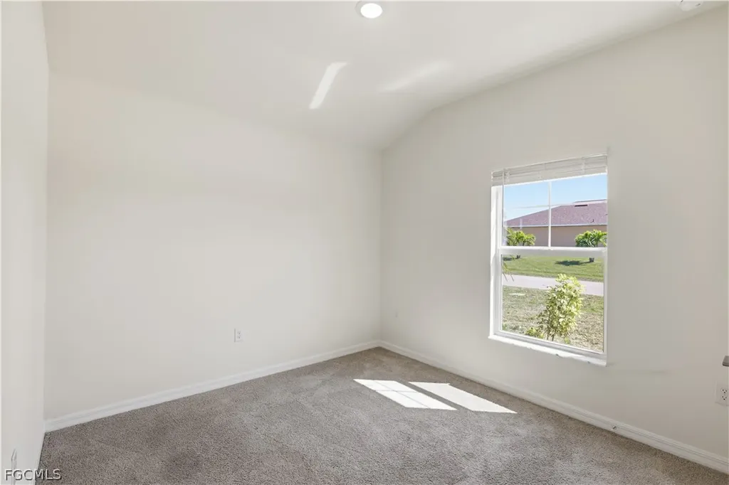 2515 SW 2nd Terrace Cape Coral FL 33991