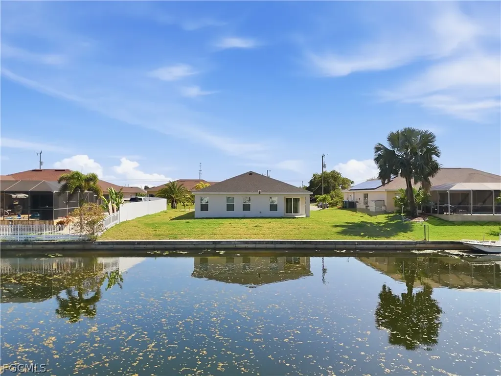 2515 SW 2nd Terrace Cape Coral FL 33991