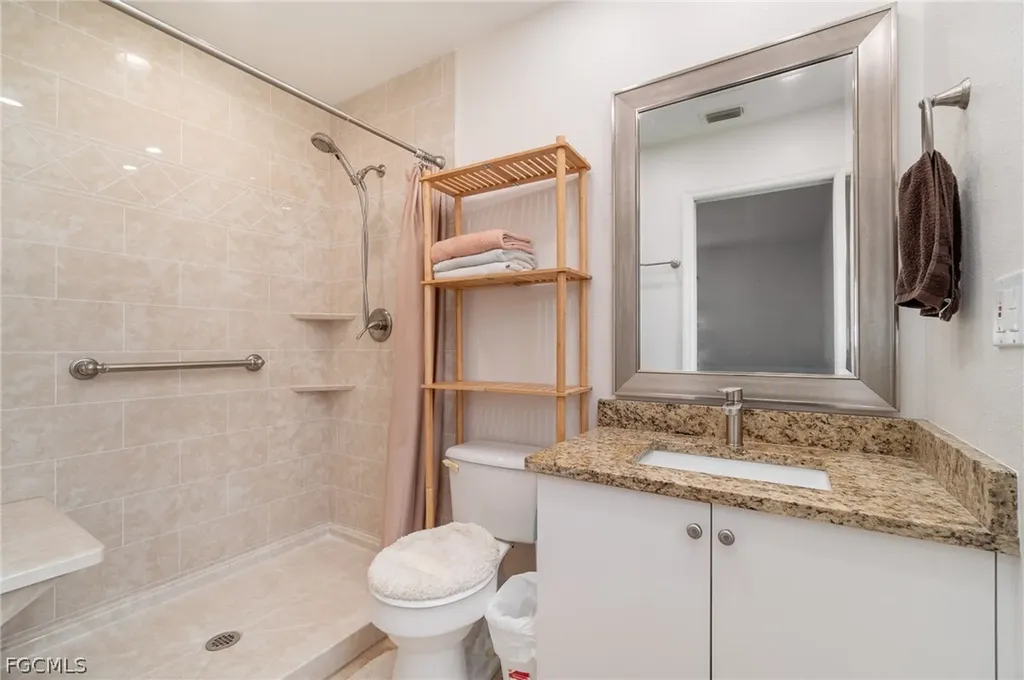 1921 SE 8th Terrace Cape Coral FL 33990