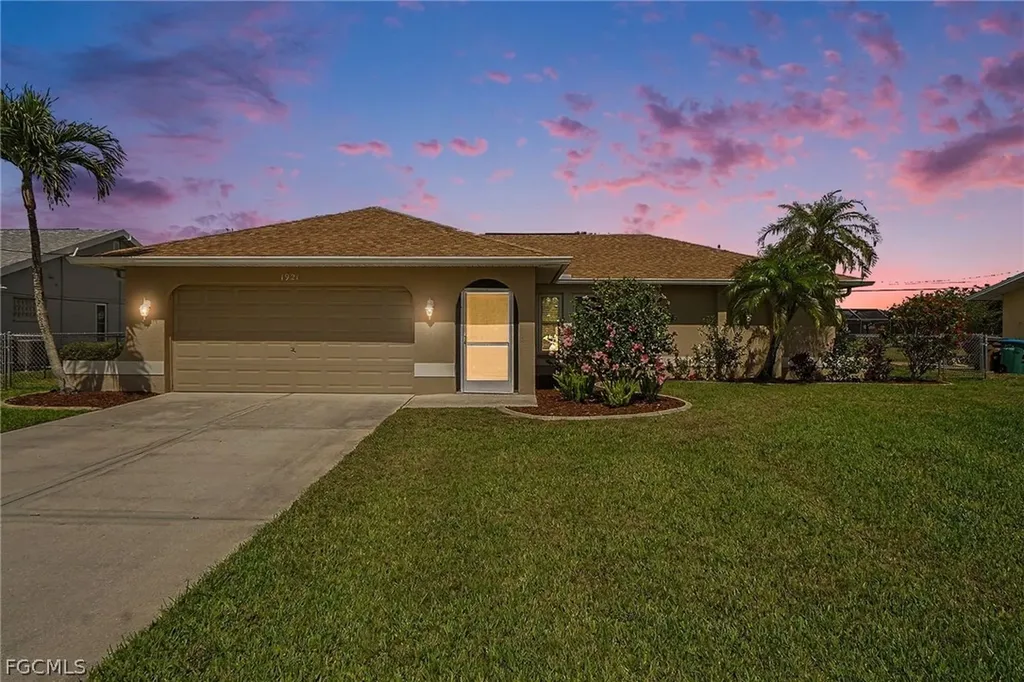 1921 SE 8th Terrace Cape Coral FL 33990