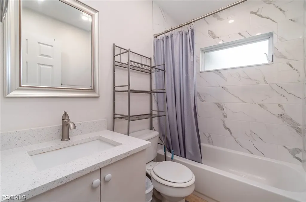 1921 SE 8th Terrace Cape Coral FL 33990