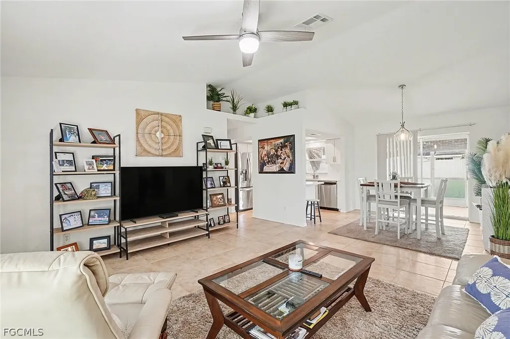 1921 SE 8th Terrace Cape Coral FL 33990