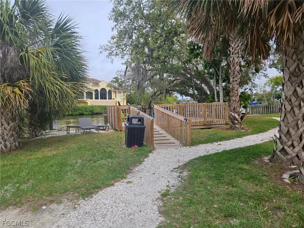 27590-27612 Big Bend Road Bonita Springs FL 34134