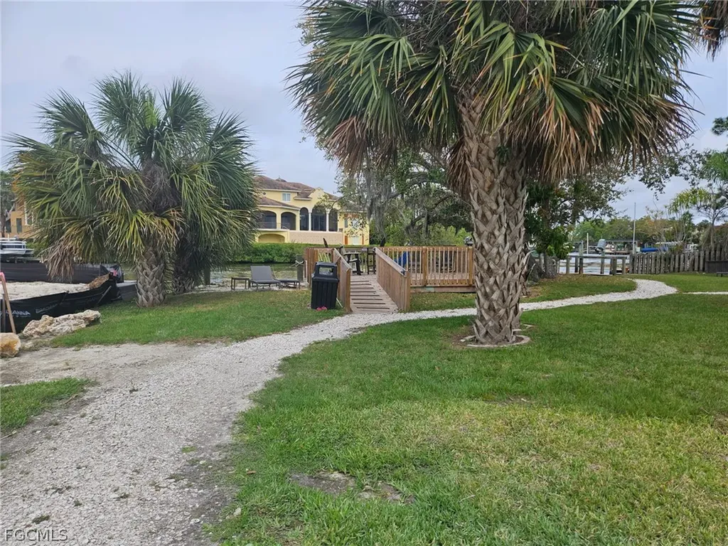 27590-27612 Big Bend Road Bonita Springs FL 34134