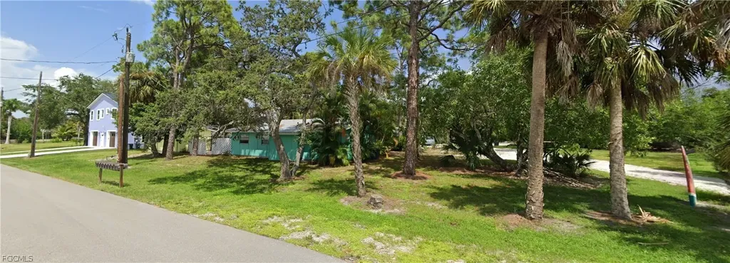 27590-27612 Big Bend Road Bonita Springs FL 34134