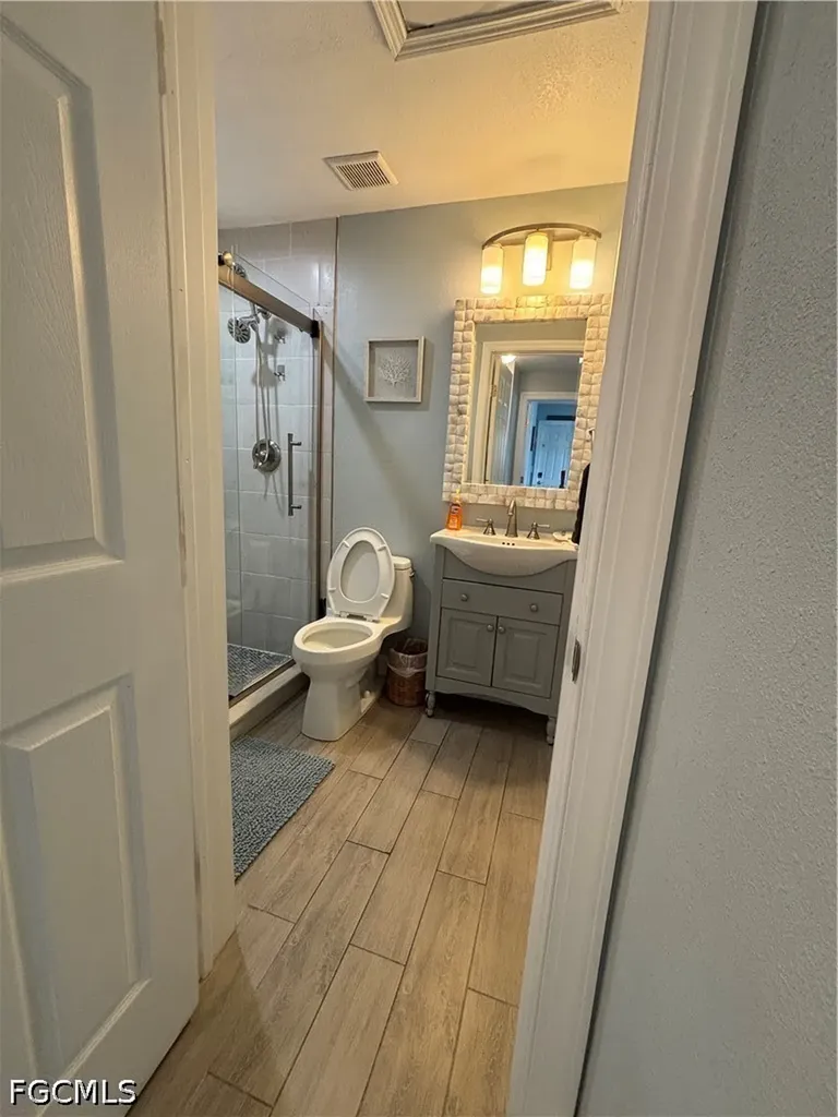 27590-27612 Big Bend Road Bonita Springs FL 34134