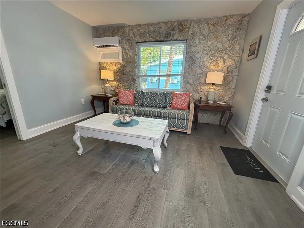 27590-27612 Big Bend Road Bonita Springs FL 34134