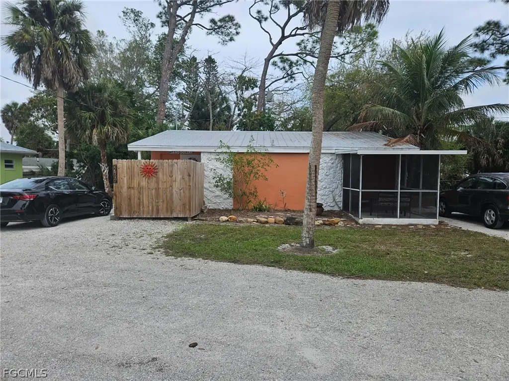 27590-27612 Big Bend Road Bonita Springs FL 34134