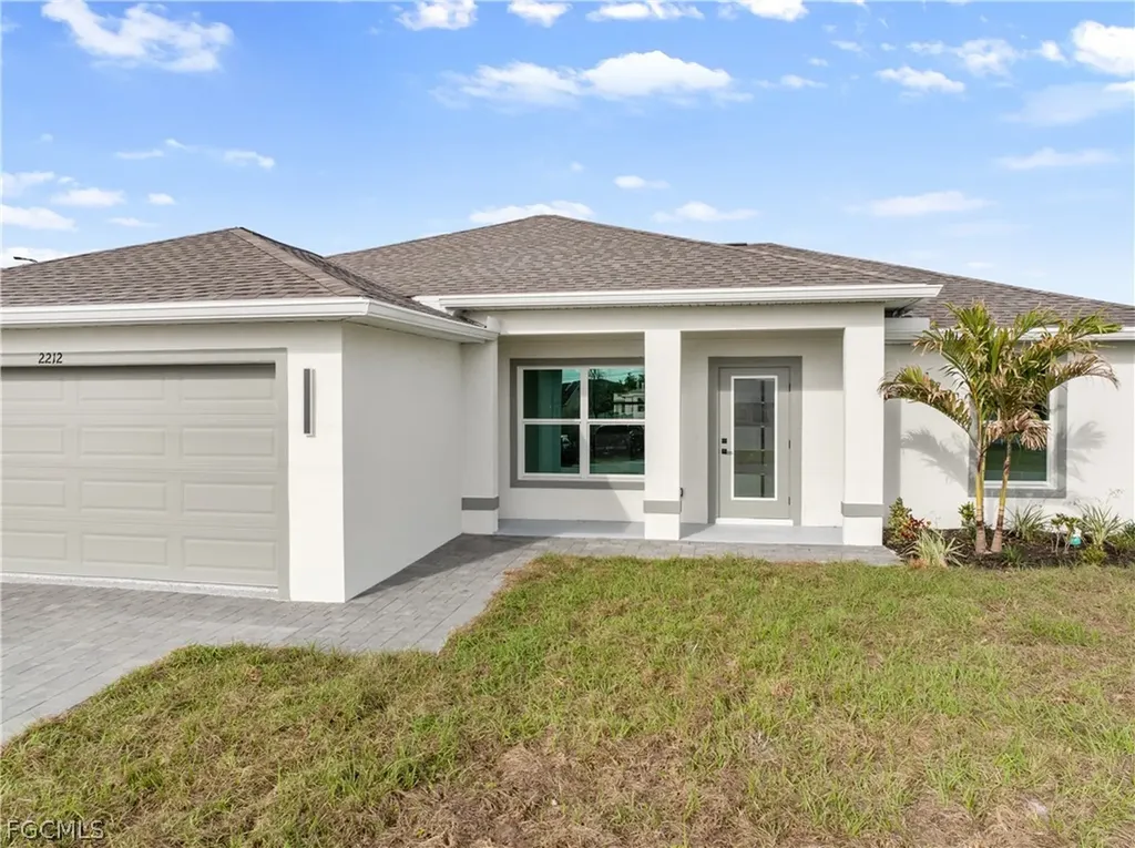 2212 NE 6th Avenue Cape Coral FL 33909