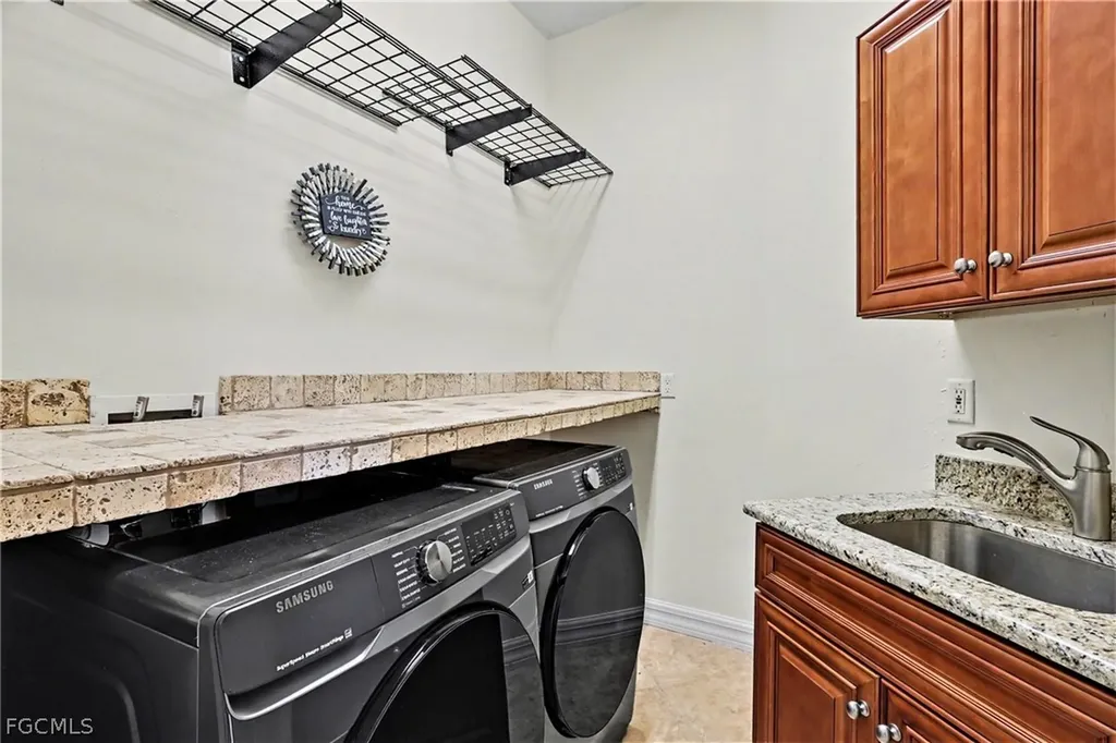 4113 NW 26th Street Cape Coral FL 33993