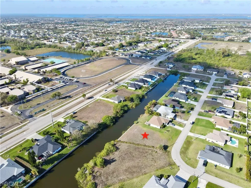 2102 SW 15 Terrace Cape Coral FL 33991