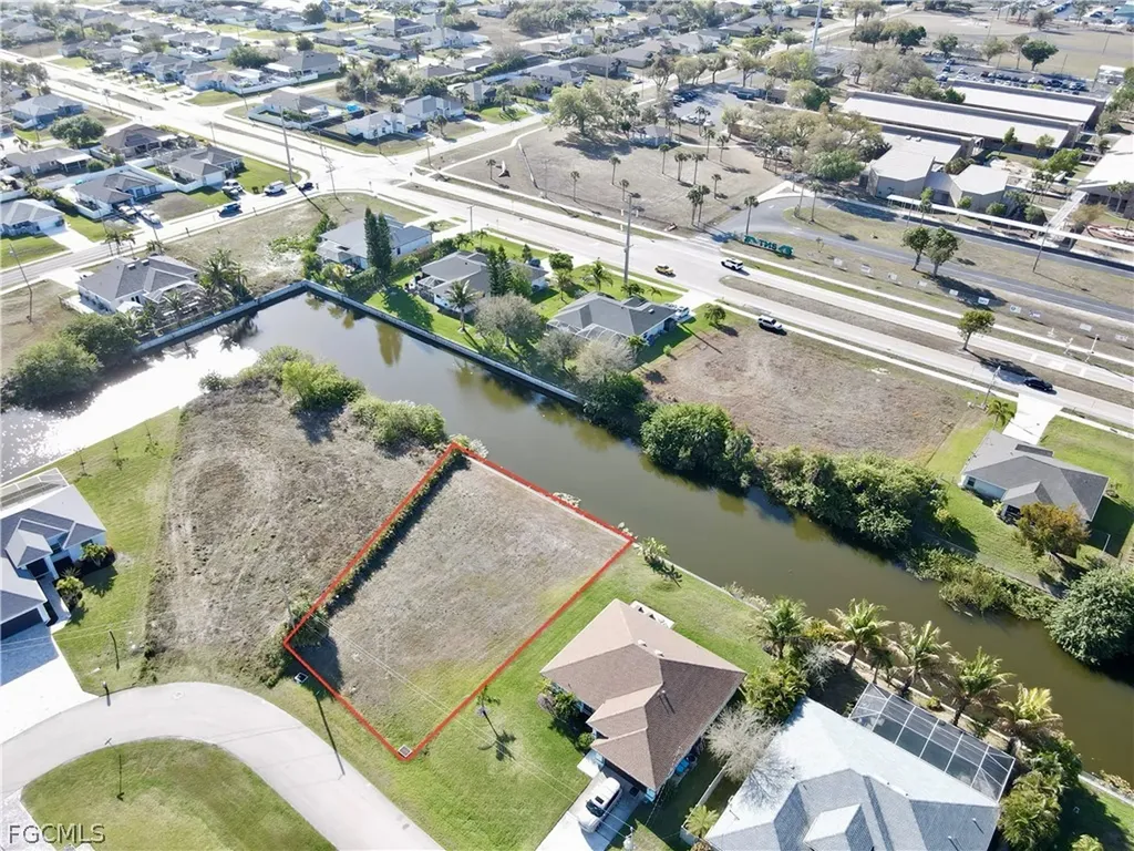 2102 SW 15 Terrace Cape Coral FL 33991
