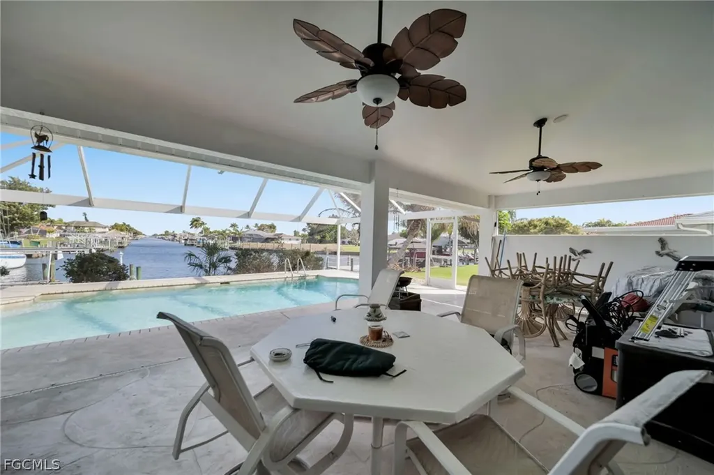 2041 SE 16th Street Cape Coral FL 33990