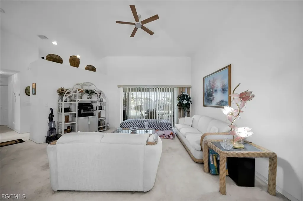 2041 SE 16th Street Cape Coral FL 33990