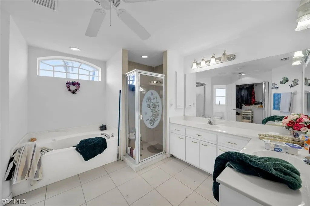 2041 SE 16th Street Cape Coral FL 33990