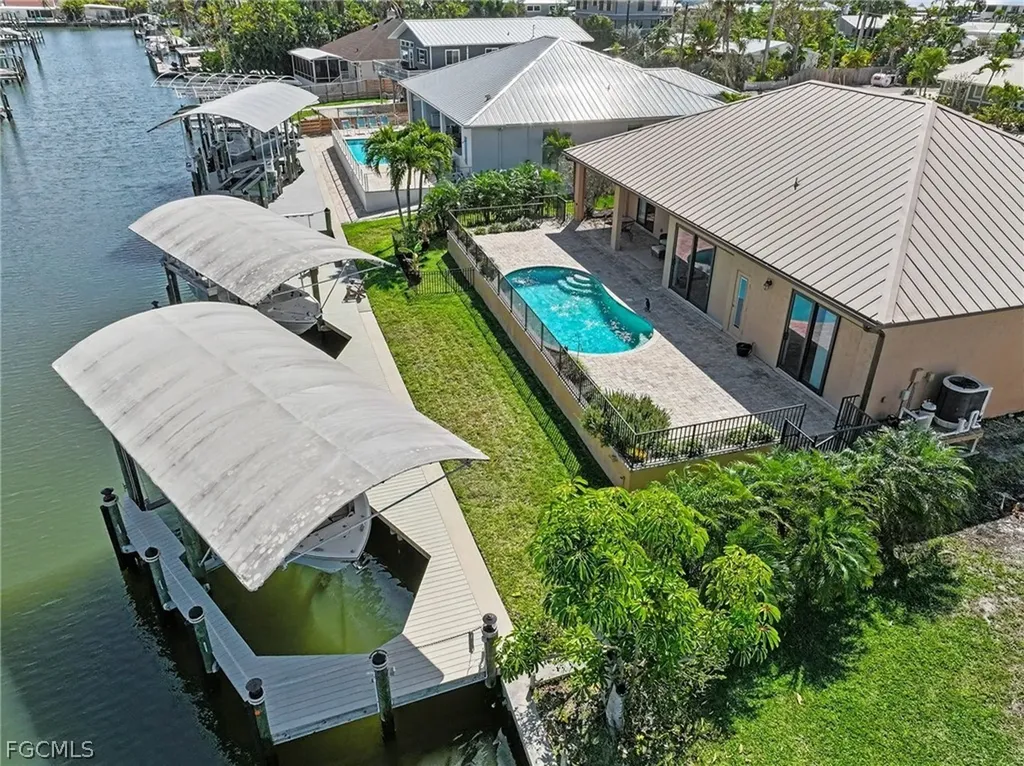 3656 Emerald Avenue St. James City FL 33956