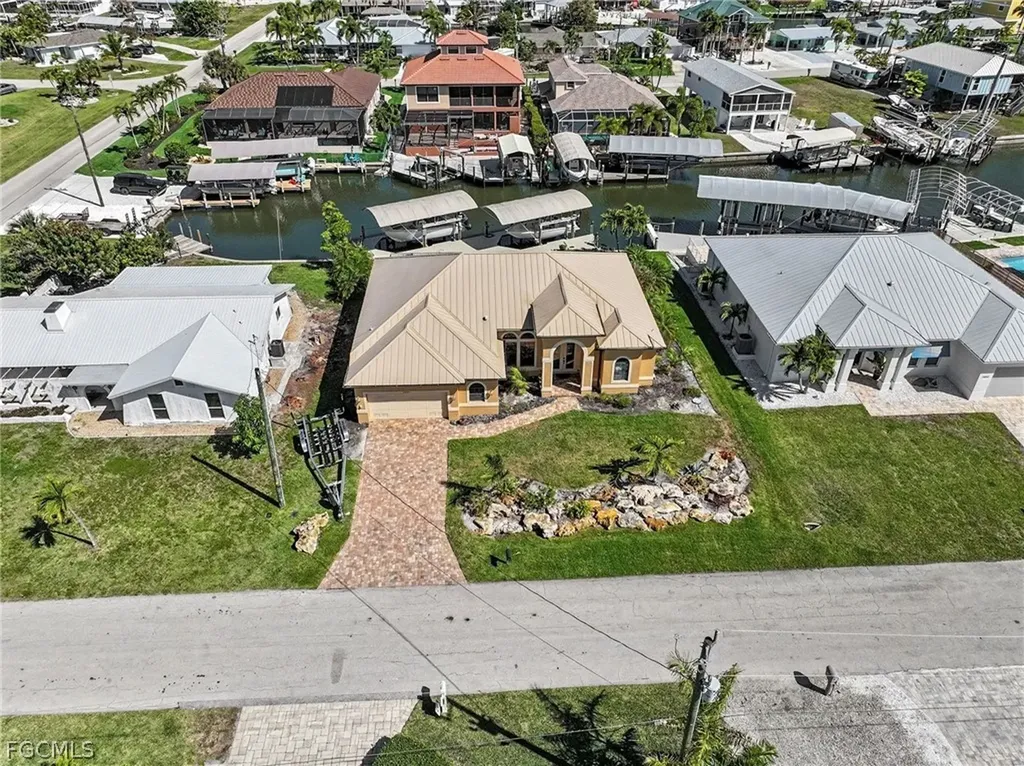 3656 Emerald Avenue St. James City FL 33956