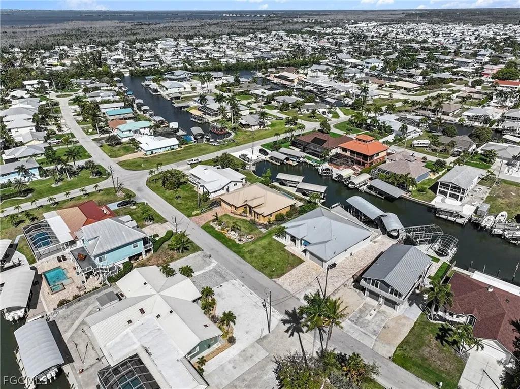 3656 Emerald Avenue St. James City FL 33956