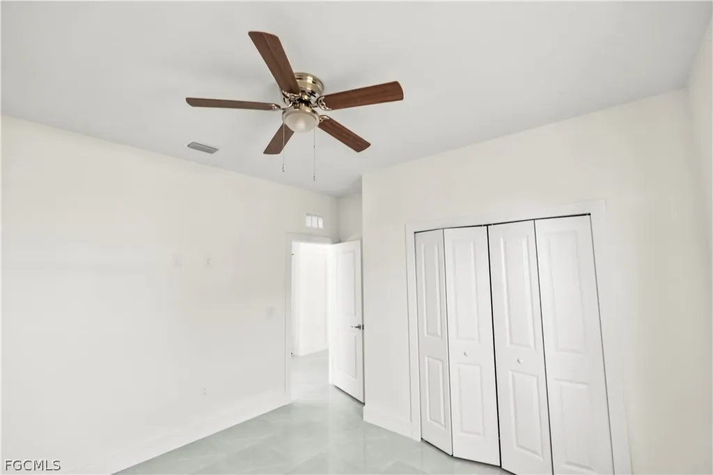 4649/4651 24th Street SW Lehigh Acres FL 33973