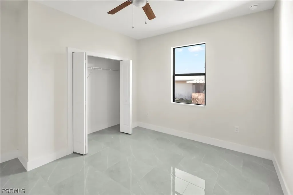 4649/4651 24th Street SW Lehigh Acres FL 33973