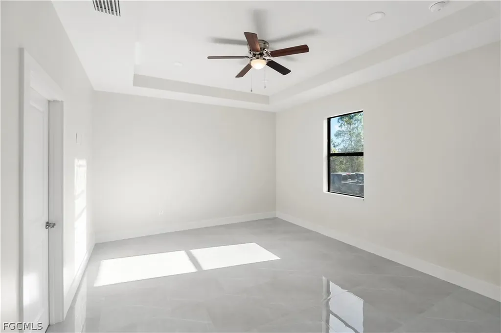 4649/4651 24th Street SW Lehigh Acres FL 33973