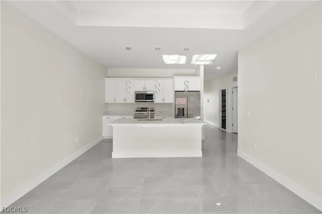 4649/4651 24th Street SW Lehigh Acres FL 33973