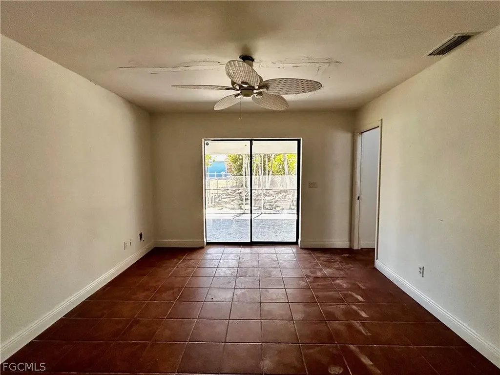 310 SE 29th Terrace Cape Coral FL 33904