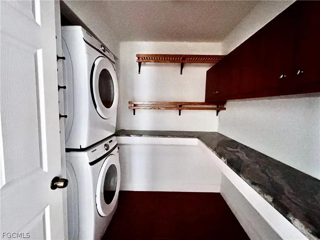 310 SE 29th Terrace Cape Coral FL 33904