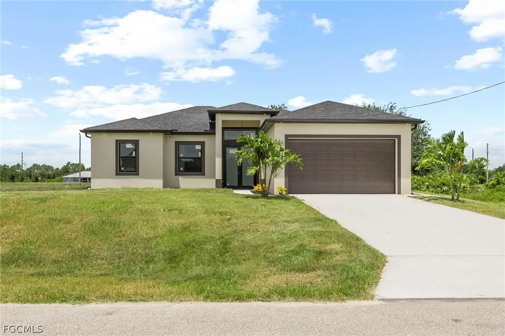 760 Festival Avenue S Lehigh Acres FL 33974