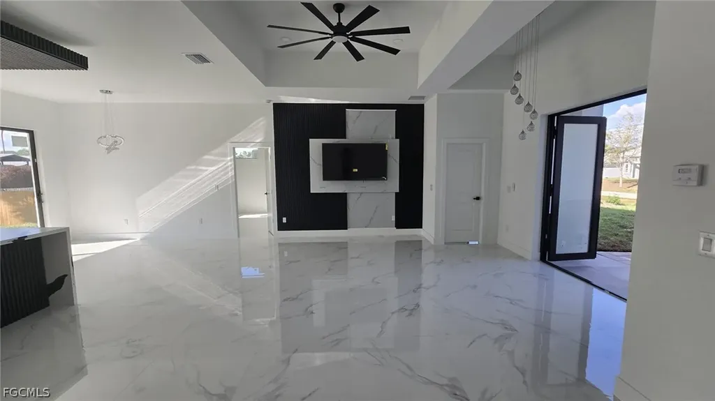 6021 Joplin Avenue Fort Myers FL 33905